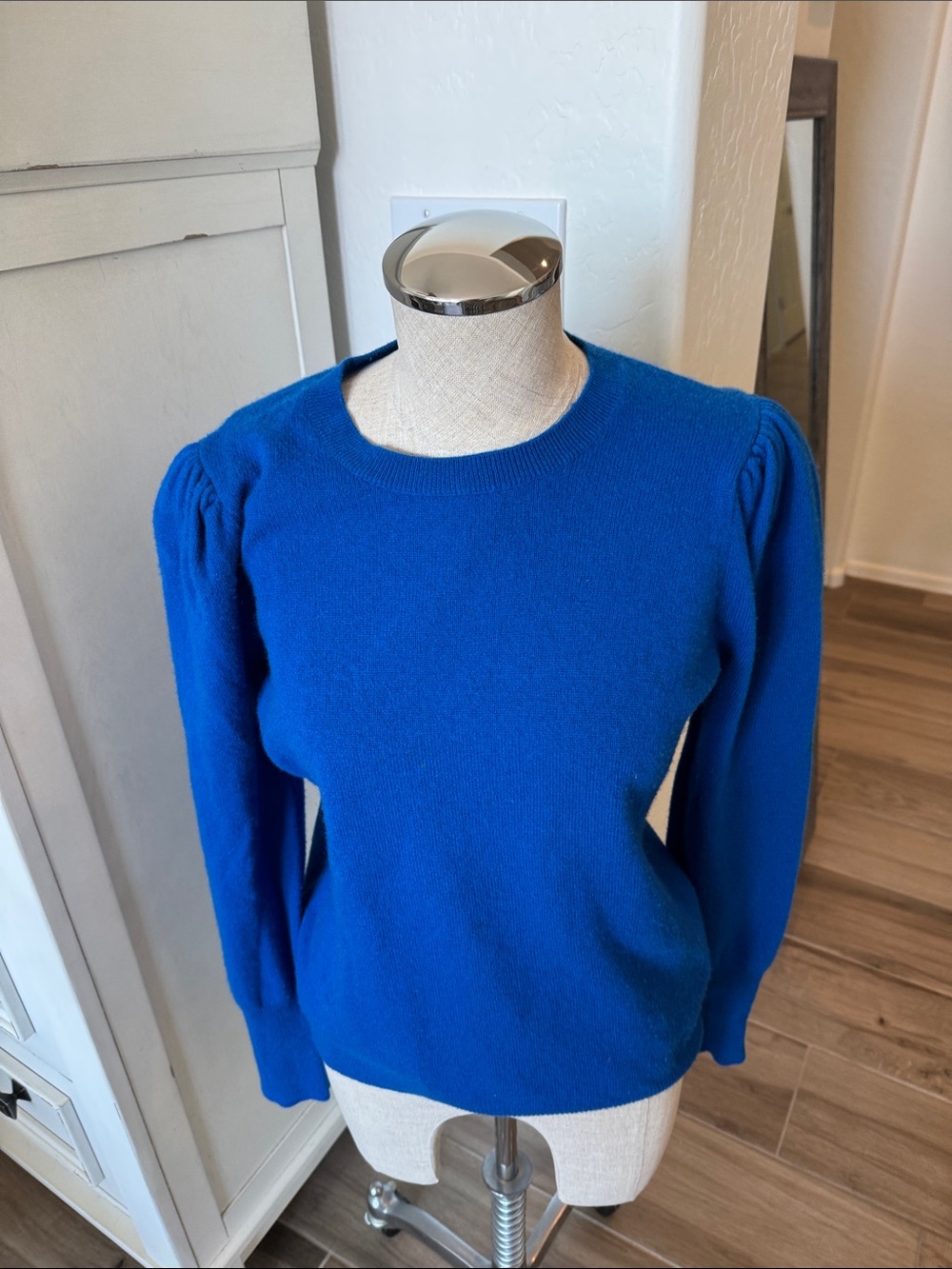 Aqua M cashmere gathered puff shoulder sweater